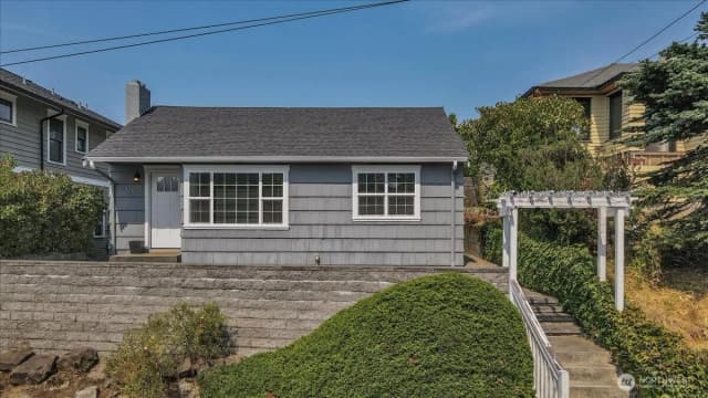 Property photo for 126 Nw 50th Street, Seattle