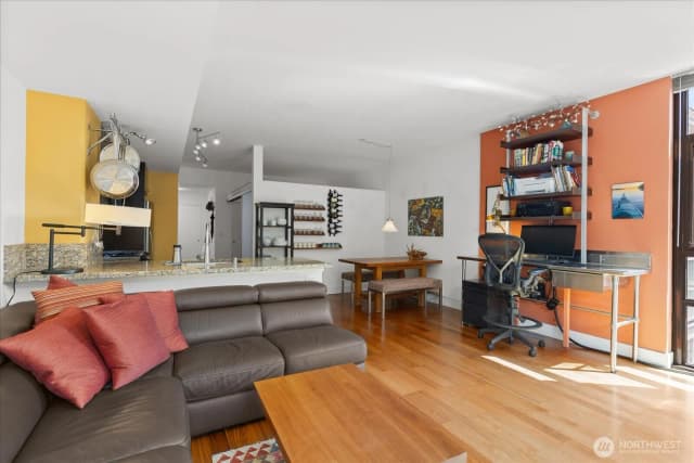 Property photo for 2911 2nd Avenue #517, Seattle