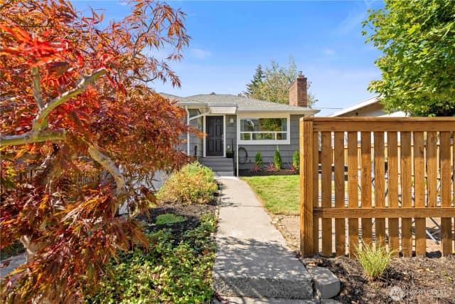 Property photo for 6325 42nd Avenue Sw, Seattle
