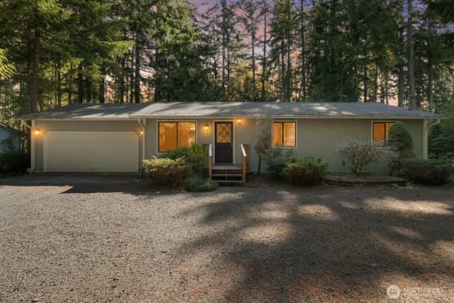 Property photo for 620 E Aycliffe Drive, Shelton