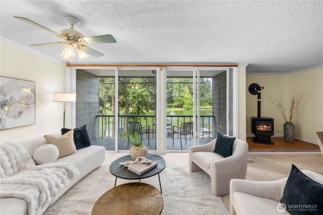 Property photo for 6260 139th Avenue Ne #70, Redmond