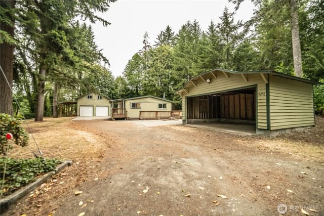 Property photo for 9251 Olalla Valley Road Se, Port Orchard