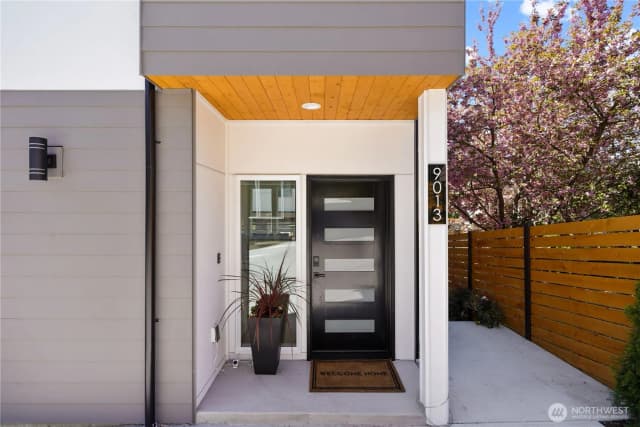 Property photo for 9013 14th Avenue Sw, Seattle