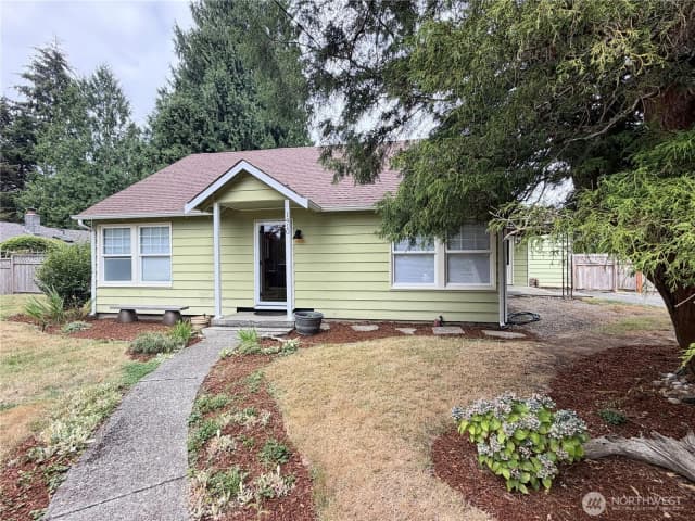 Property photo for 1410 Middle Street Se, Olympia