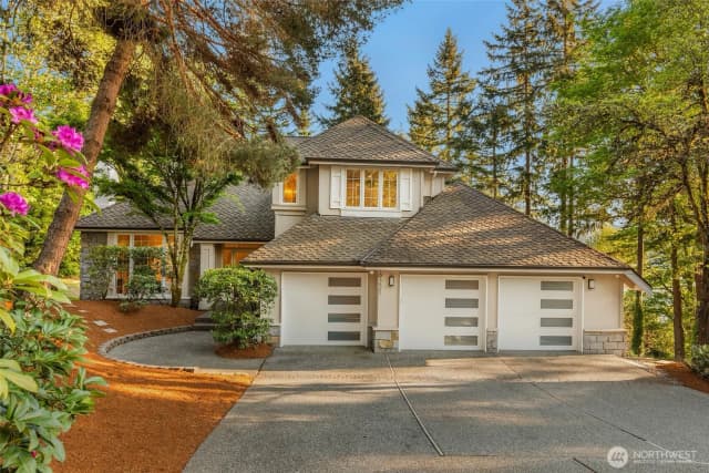 Property photo for 19221 Se 25th Street, Sammamish