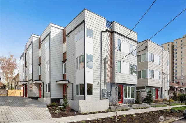 Property photo for 1524 13th Avenue S #a, Seattle