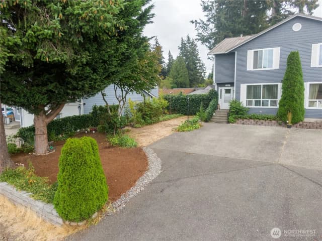 Property photo for 1831 S 308th Street #b, Federal Way
