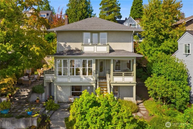 Property photo for 1129 37th Avenue, Seattle