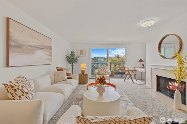 Property photo for 2253 Gilman Drive W #104, Seattle