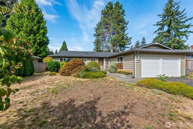 Property photo for 7203 123rd Avenue Se, Newcastle