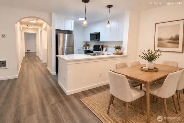 Property photo for 975 Aberdeen Avenue Ne #a101, Renton