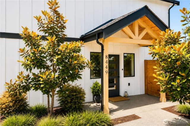 Property photo for 8449 18th Avenue Sw #c, Seattle