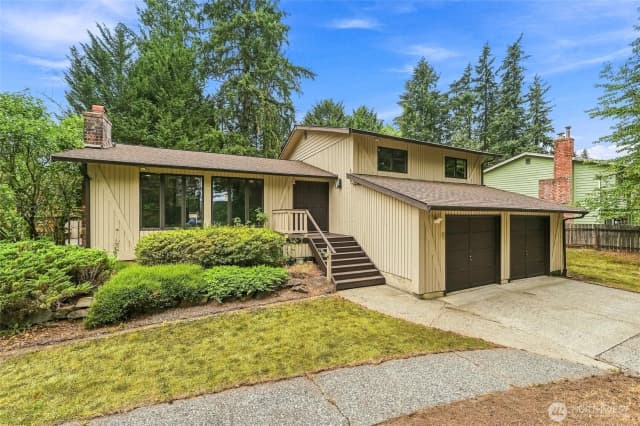 Property photo for 32343 227th Avenue Se, Kent