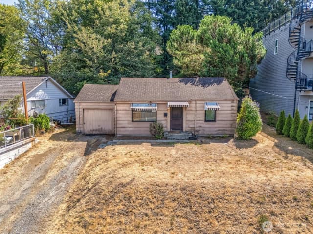 Property photo for 406 Windsor Way Ne, Renton
