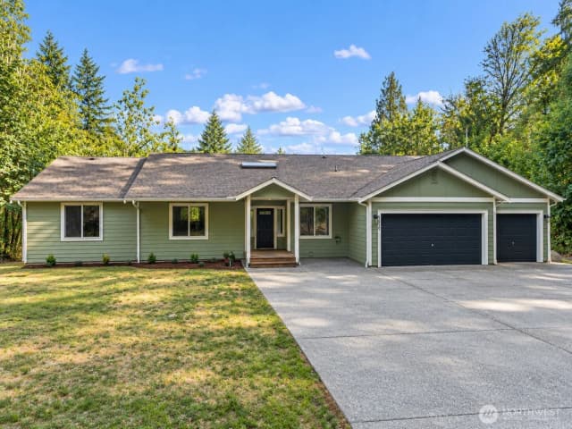 Property photo for 4959 Long Lake Road Se, Port Orchard