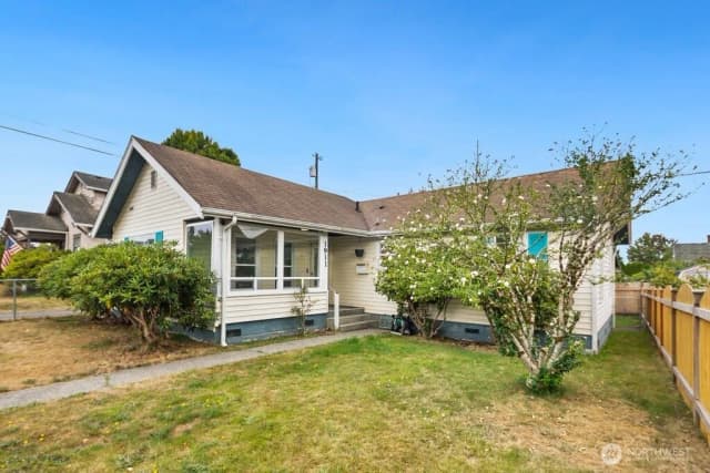 Property photo for 1911 17th Street, Everett