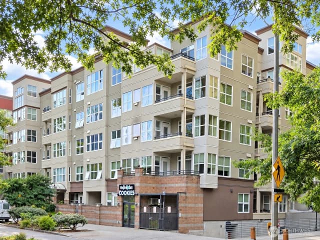 Property photo for 10045 Ne 1st Street #124, Bellevue