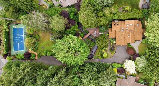 Property photo for 17410 44th Avenue Ne #ne, Lake Forest Park