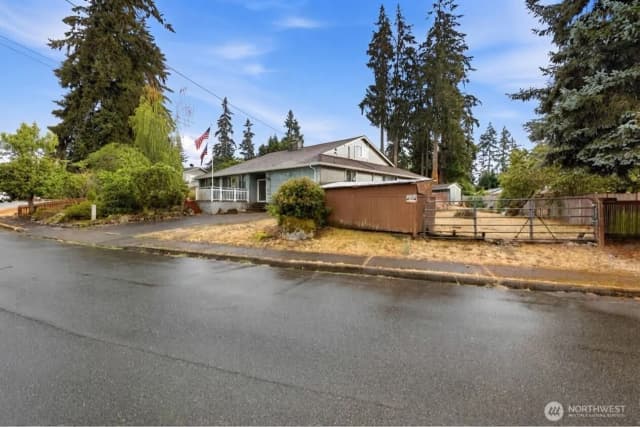Property photo for 3210 Scenic Drive Se, Auburn