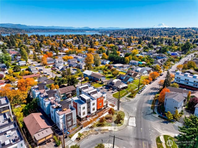 Property photo for 4302 S Holden Street, Seattle