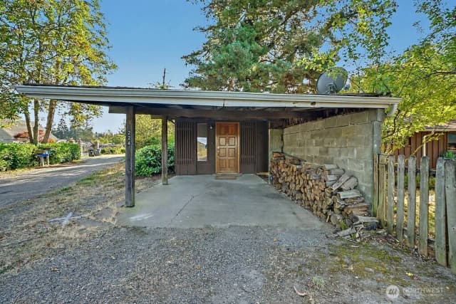 Property photo for 224 126th Street E, Tacoma