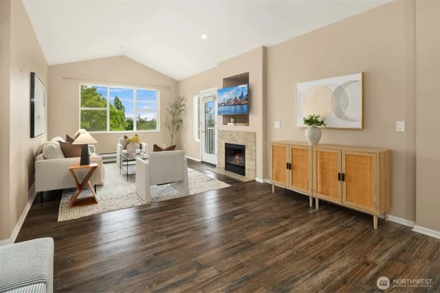 Property photo for 2830 Sw Raymond Street #301, Seattle