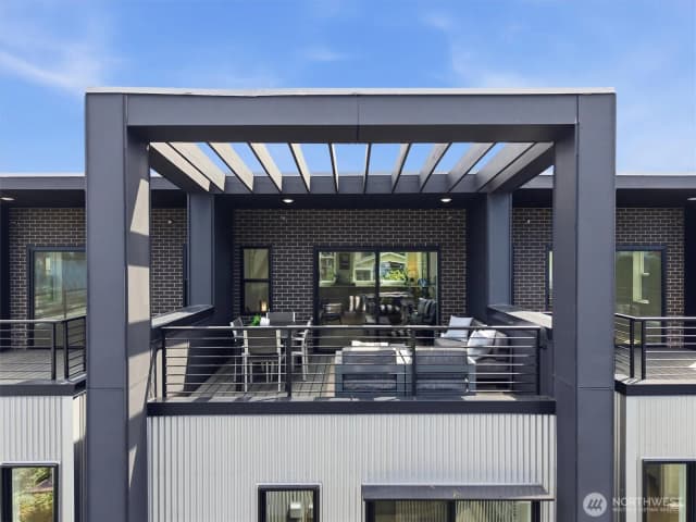 Property photo for 2017 Minor Avenue E, Seattle