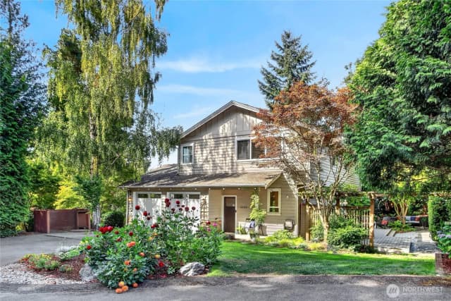 Property photo for 4500 Sw Hemlock Way, Seattle