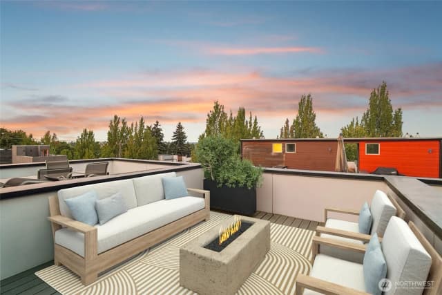 Property photo for 2207 15th Avenue S #b, Seattle