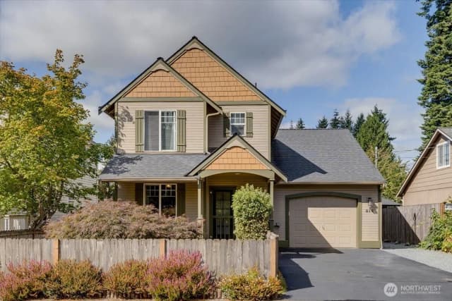 Property photo for 816 Mill Avenue, Snohomish