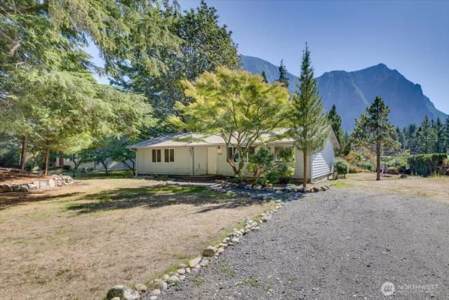 Property photo for 7434 North Fork Road Se, Snoqualmie