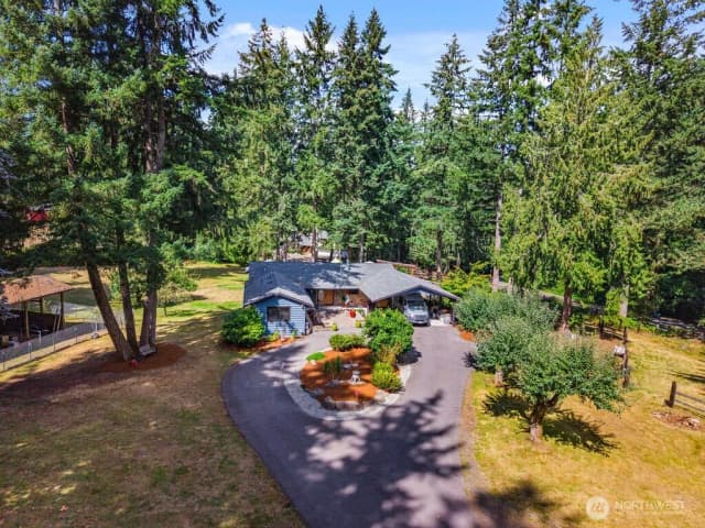 Property photo for 15620 Ne 165th St, Woodinville