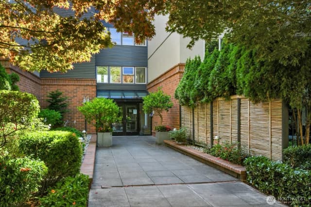 Property photo for 275 W Roy Street #205, Seattle