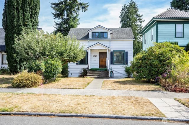 Property photo for 2513 Cedar Street, Everett