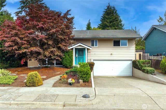 Property photo for 1561 S Macarthur Street, Tacoma