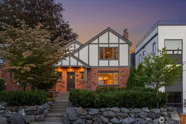 Property photo for 4124 Burke Avenue N, Seattle