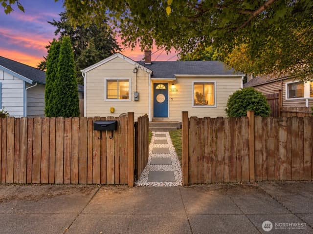 Property photo for 3810 S Asotin Street, Tacoma