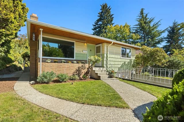 Property photo for 7720 36th Avenue Sw, Seattle