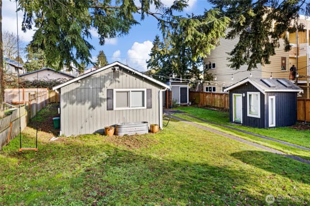 Property photo for 920 N 101st St, Seattle