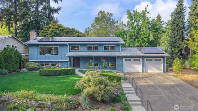 Property photo for 9032 Ne 132nd Place, Kirkland