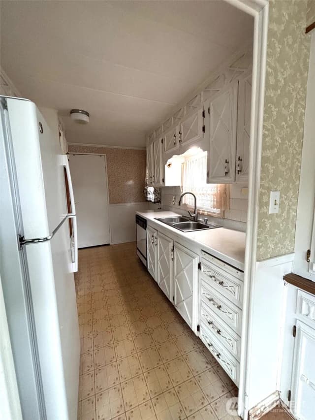 Property photo for 930 Trosper Road Sw #122, Tumwater