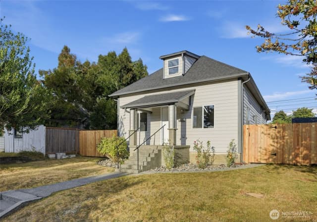 Property photo for 5927 S Yakima, Tacoma