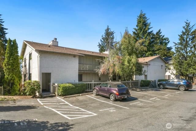 Property photo for 13235 12th Avenue Sw #112, Burien