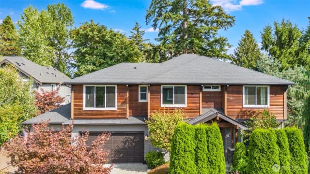 Property photo for 3240 112th Avenue Se, Bellevue