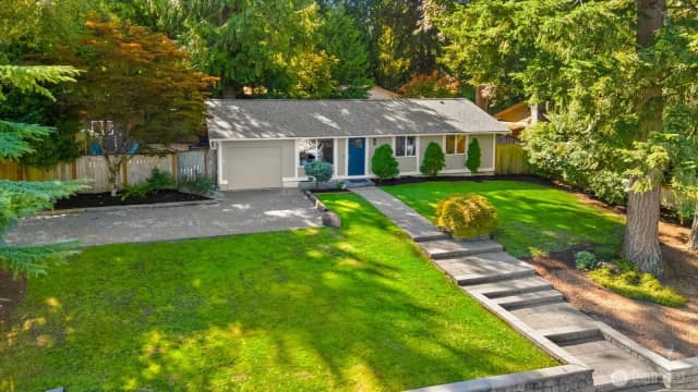 Property photo for 10325 Ne 125th Place, Kirkland