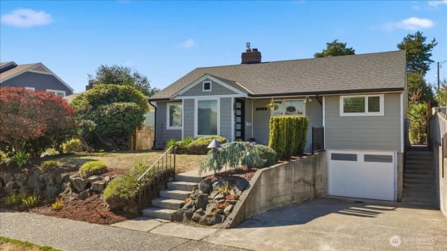 Property photo for 8629 36th Avenue Sw, Seattle