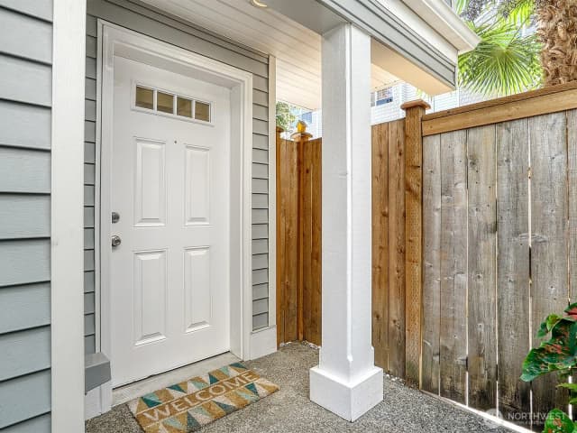 Property photo for 8529 Midvale Avenue N #c, Seattle