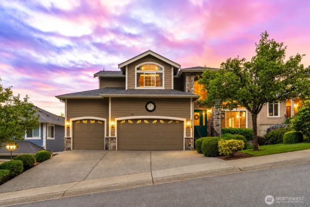 Property photo for 8218 Ne 187th Way, Kenmore