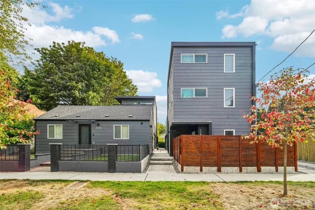 Property photo for 731 S Southern Street #6, Seattle