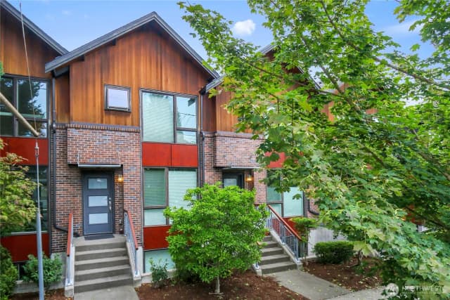 Property photo for 6542 32nd Avenue Ne #b, Seattle